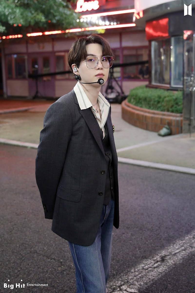 Wings_BlackSwan's tweet photo. Love you so much Yoongi baby ๐๐ฅบ๐ฅฐ๐๐๐
#HappyBirthdaySUGA
#HappyBirthdayYoongi
#HappySUGAday
#OurMusicYoongi
#KingYoongiDay
#DaeguWordsmithDay
#OurFirstLoveSUGA
#ThatSameMoonlight
#OurGeniusMinPD
#YoongiOurHome #OurSpringAndWinterSUGA #HandsOfMidas #์ค๊ธฐ์ผ๋๋๊ตฌ๋ณด๋ค_๋ฐ๊ฒ๋น๋ https://t.co/JOZTVkdABk