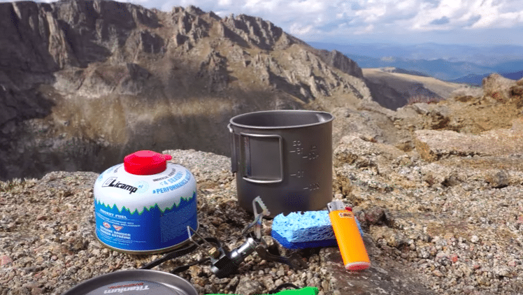 AlwaysBOutdoors's tweet photo. 🔥🏕🎒🚨 Hot Camping Gear Alert!! #campinggear #portablekitchen https://t.co/pZjPZcmE8Q https://t.co/Y7LyyfGUU6