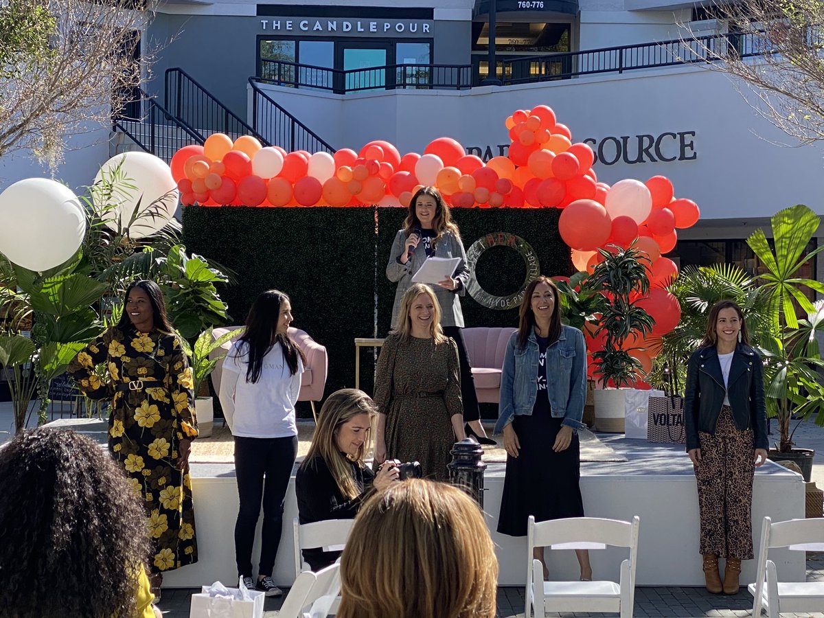 JustToiaya's tweet photo. This is what a diverse panel looks like 👀... @hydeparkvillage @AshleyYore https://t.co/oeJBbsuGJJ