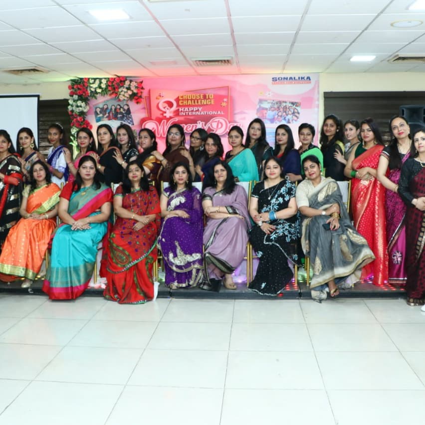 Women Collection Hoshiarpur Pin By Punjab Cloth House Hoshiarpur On