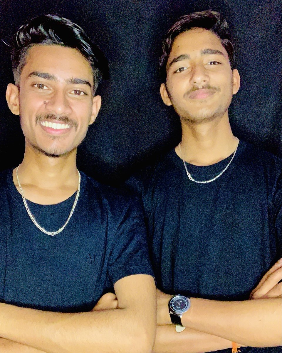oyee_aadi7's tweet photo. Bhai-Bhai🤟🔥
#aadityachaudhary @Aaditya_chaudry 
#GenerationEquality #DigitalMarketing #girlpower #Bhaibhai
#tattoo #Google #Relation #BCCI https://t.co/PW0SDqwfuC
