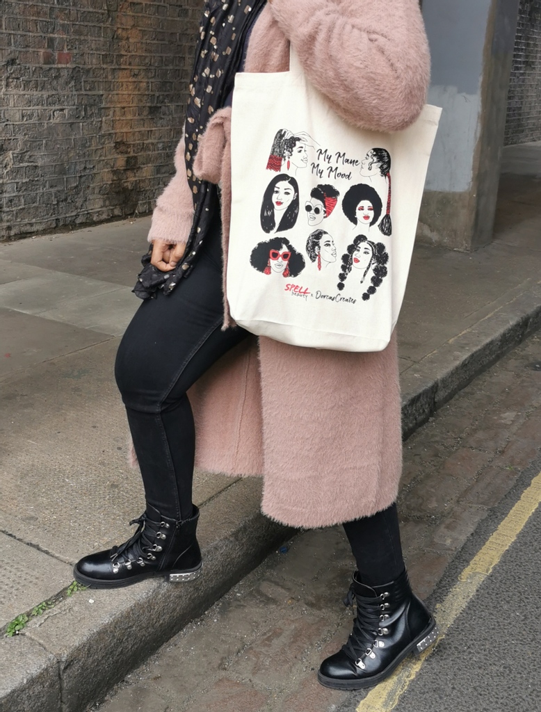 SpellMagazine's tweet image. We're loving the limited-edition tote bag by @spellbeautyuk and @dorcascreates for International Women's Day 🙌🏾

-
-
-
-
-

#Spellmagazine #IWD #mymoodmymane #limitededition