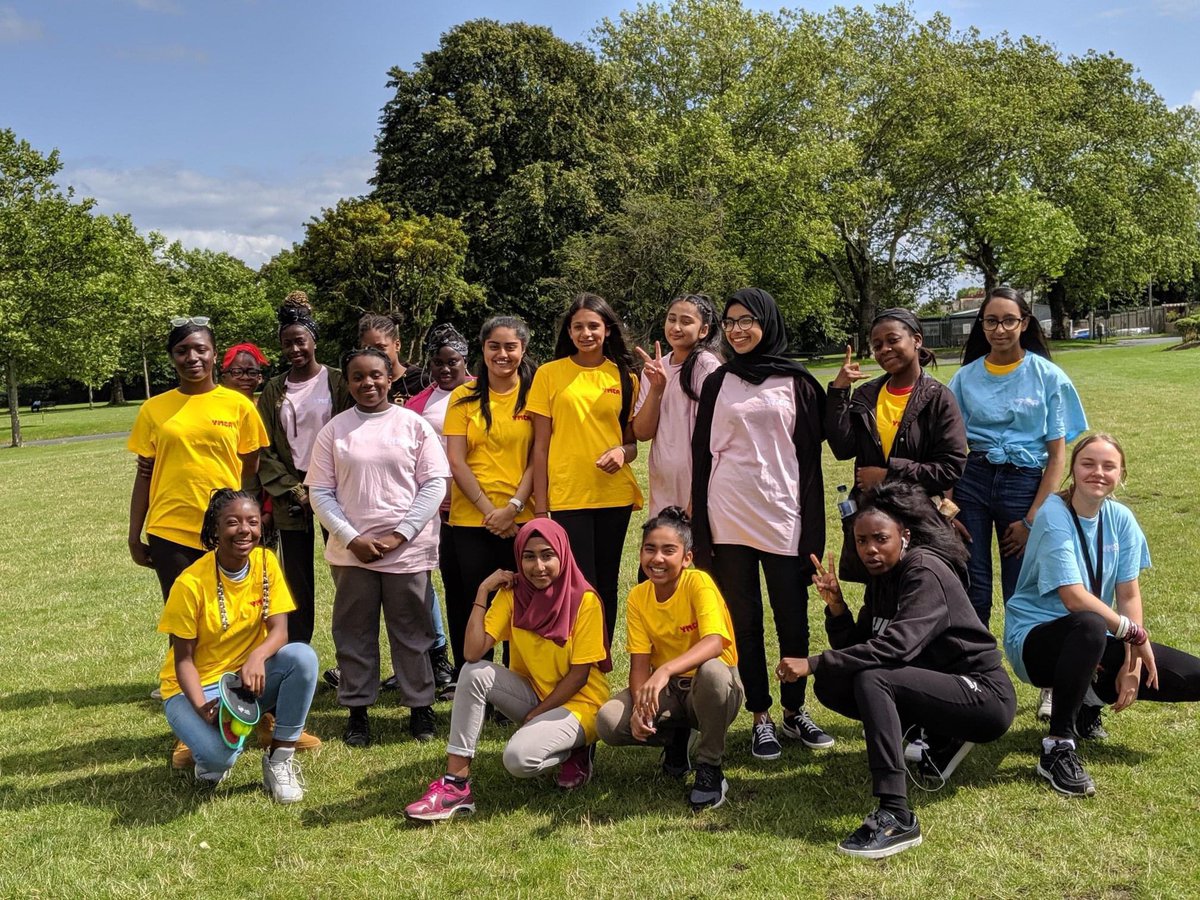 ymcasutcol's tweet photo. Happy #InternationalWomensDay
This #IWD we’re celebrating all the amazing young women that we work with across our projects. Here’s a few of our fav pics from #GirlsMove 💪🏽
#IWD2021 #ChooseToChallenge https://t.co/jEMUeqbDPl