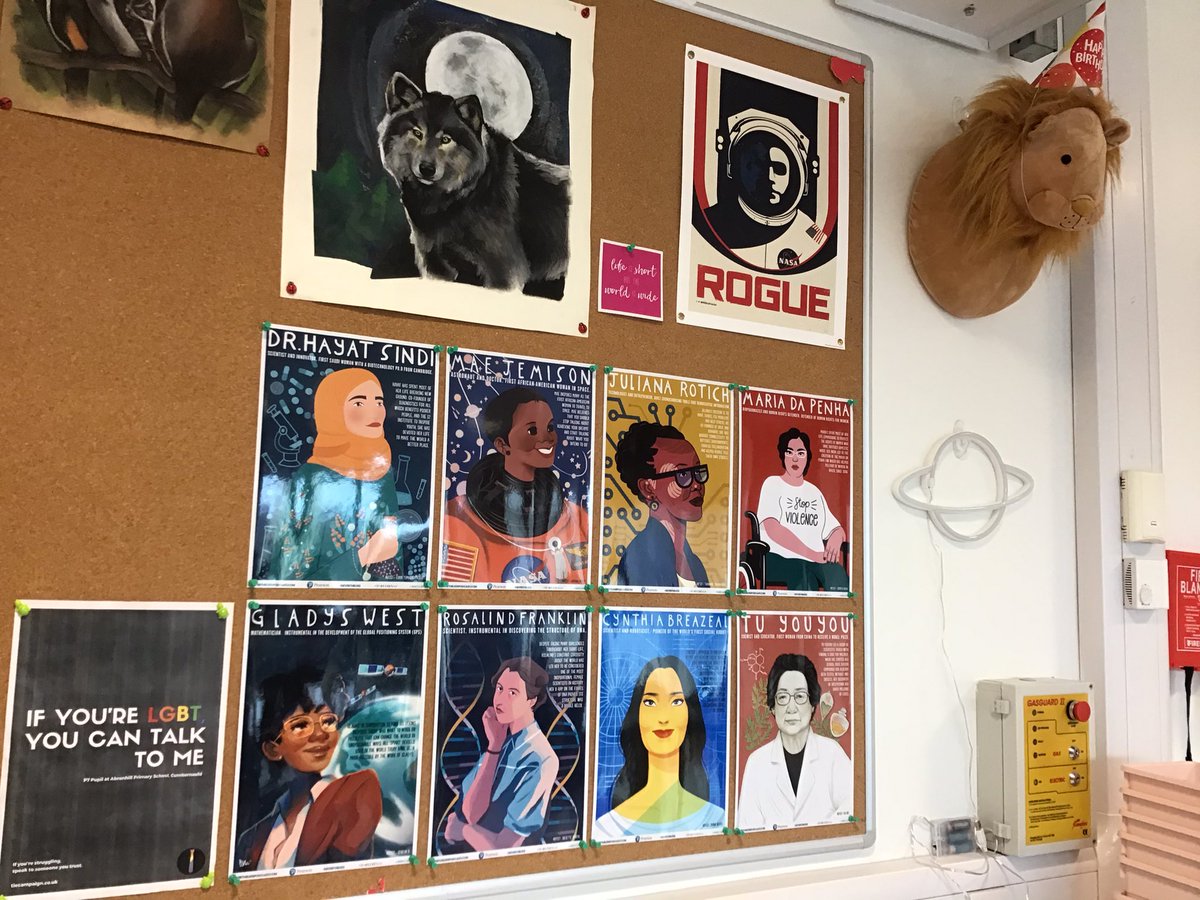 Happy #InternationalWomensDay to all our budding scientists at <a href="/forresterhs/">Forrester High</a> !👩‍🔬🧬