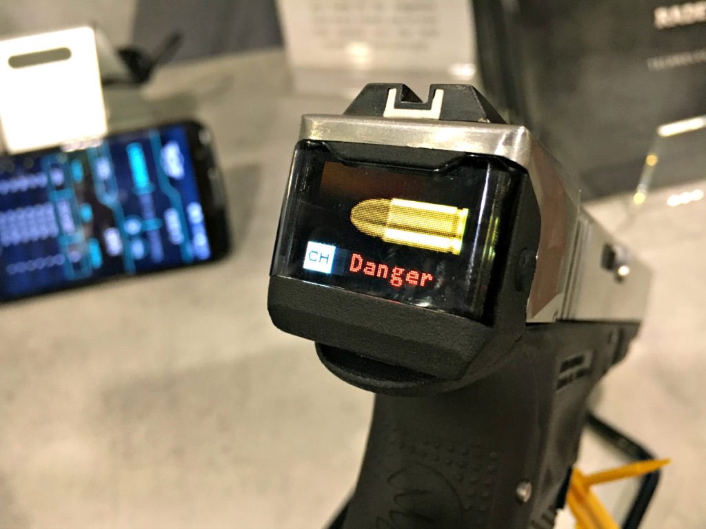 KingCooper377's tweet photo. Radtech Glock 17 SmartSlide https://t.co/rqBiqEkoei