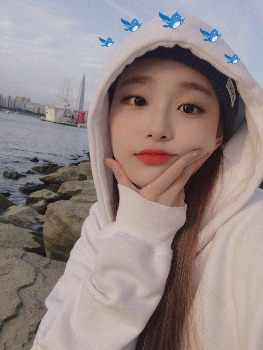 _loona__You's tweet photo. #chuustagram https://t.co/6IdmvaEzsA