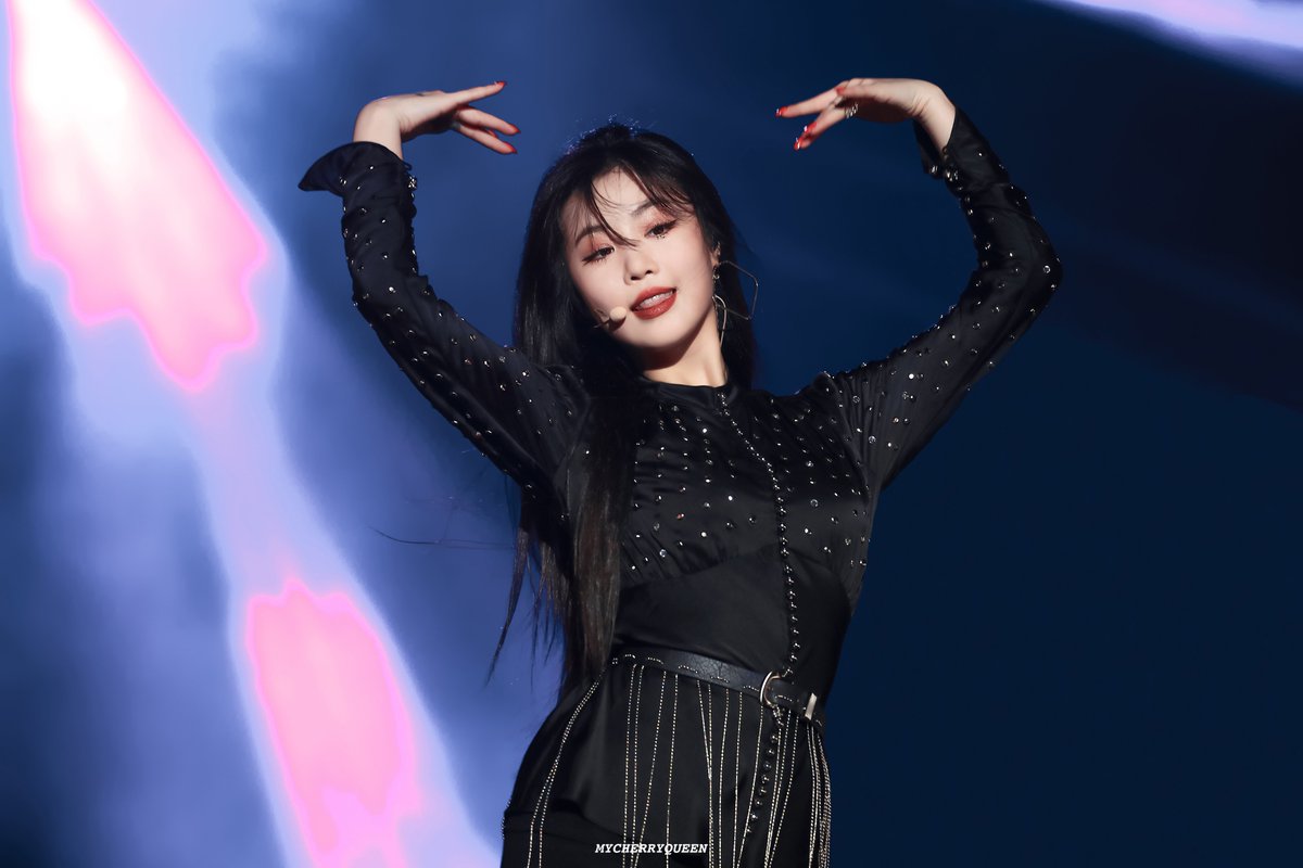 생일 축하해❤️🍒🐱❤️
𝒀𝑶𝑼 𝑨𝑹𝑬 𝑨𝑳𝑾𝑨𝒀𝑺 𝑴𝒀  𝑪𝑯𝑬𝑹𝑹𝒀  𝑸𝑼𝑬𝑬𝑵
#HappySoojinDay 
#수진 #서수진 #SOOJIN #スジン