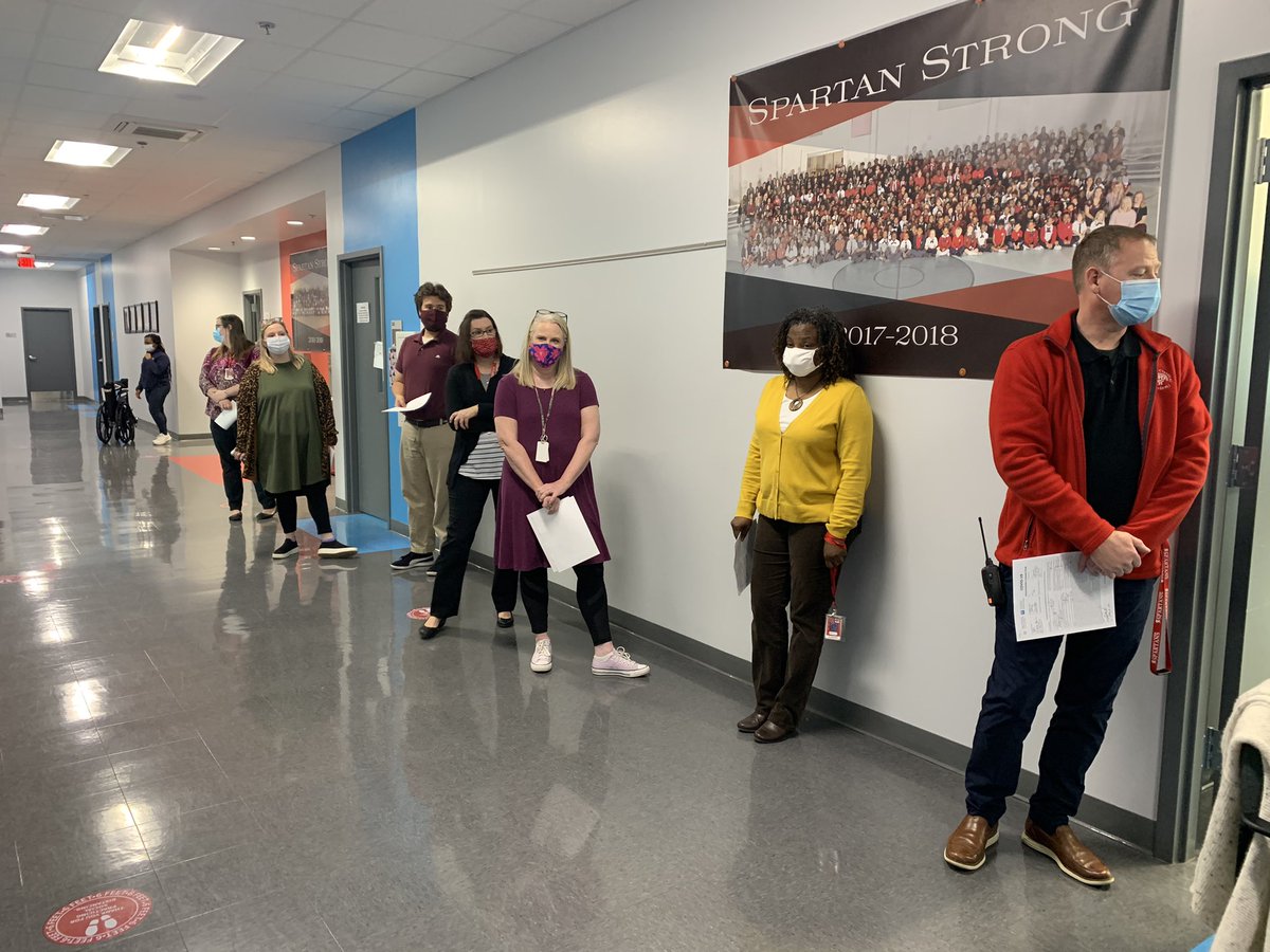 ajennerjahnWTGS's tweet photo. Teachers at Savannah Classical Academy lining up to get their Johnson  &amp; Johnson COVID-19 vaccine.

More details tonight at 10PM.

@WTGSFOX28 https://t.co/U0tirrlDk5
