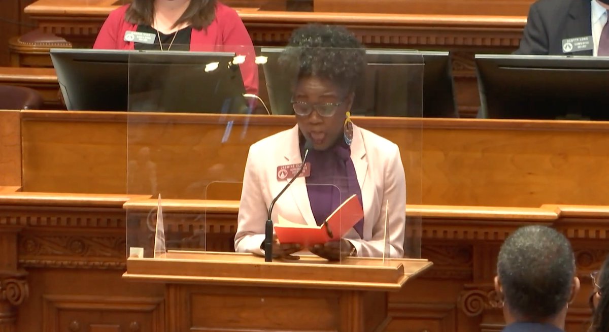 GAHouseDems's tweet photo. Our own @JasmineForHD108 spoke in remembrance of Bloody Sunday, and the fight for voting rights that still persists.

#gapol #gahouse #crossoverday https://t.co/mBzGuPHjuO