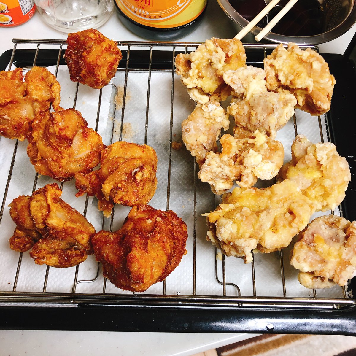 ファンネル 一枚目 醤油味ベースのムネ肉の唐揚げ 二枚目 左 モモ肉のザンギ 右 塩味ベースのモモ肉の唐揚げ ファンネル 一枚目 醤油味ベースのムネ肉の唐揚げ 二枚目 左 モモ肉のザンギ 右 塩味ベースのモモ肉の唐揚げ