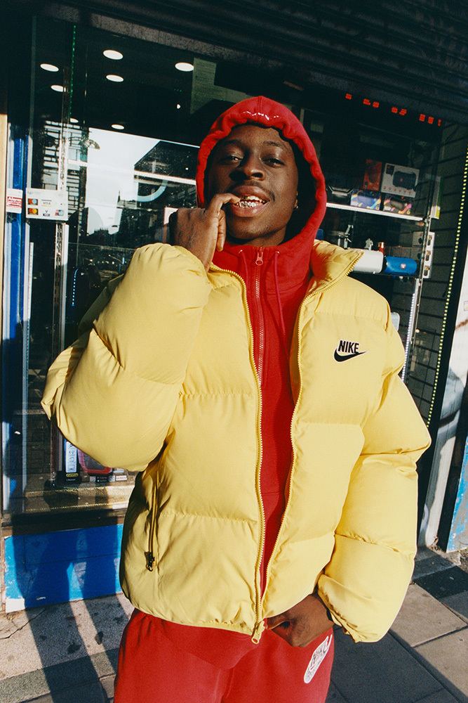 TheDroplistApp's tweet photo. Supreme X Nike Apparel

Releasing March 11th, featuring puffer jackets, track jackets, cargo pants, neck warmers + more

Full Droplist available in app, with retail prices coming very soon !

What's your thoughts on this capsule ?! https://t.co/VZhpwO9hkm