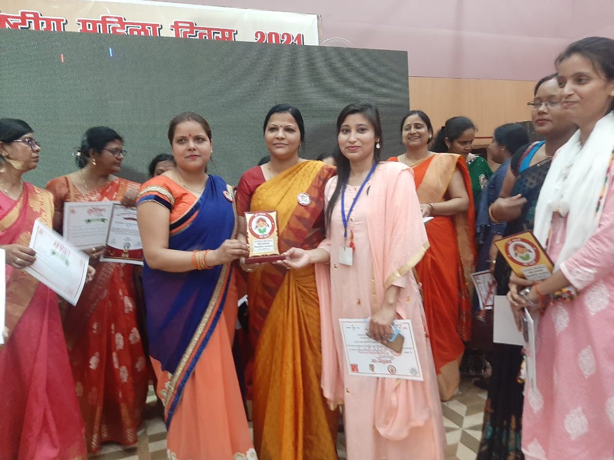 vandanapcs19's tweet photo. Happy Women's Day https://t.co/ozHp108wBt