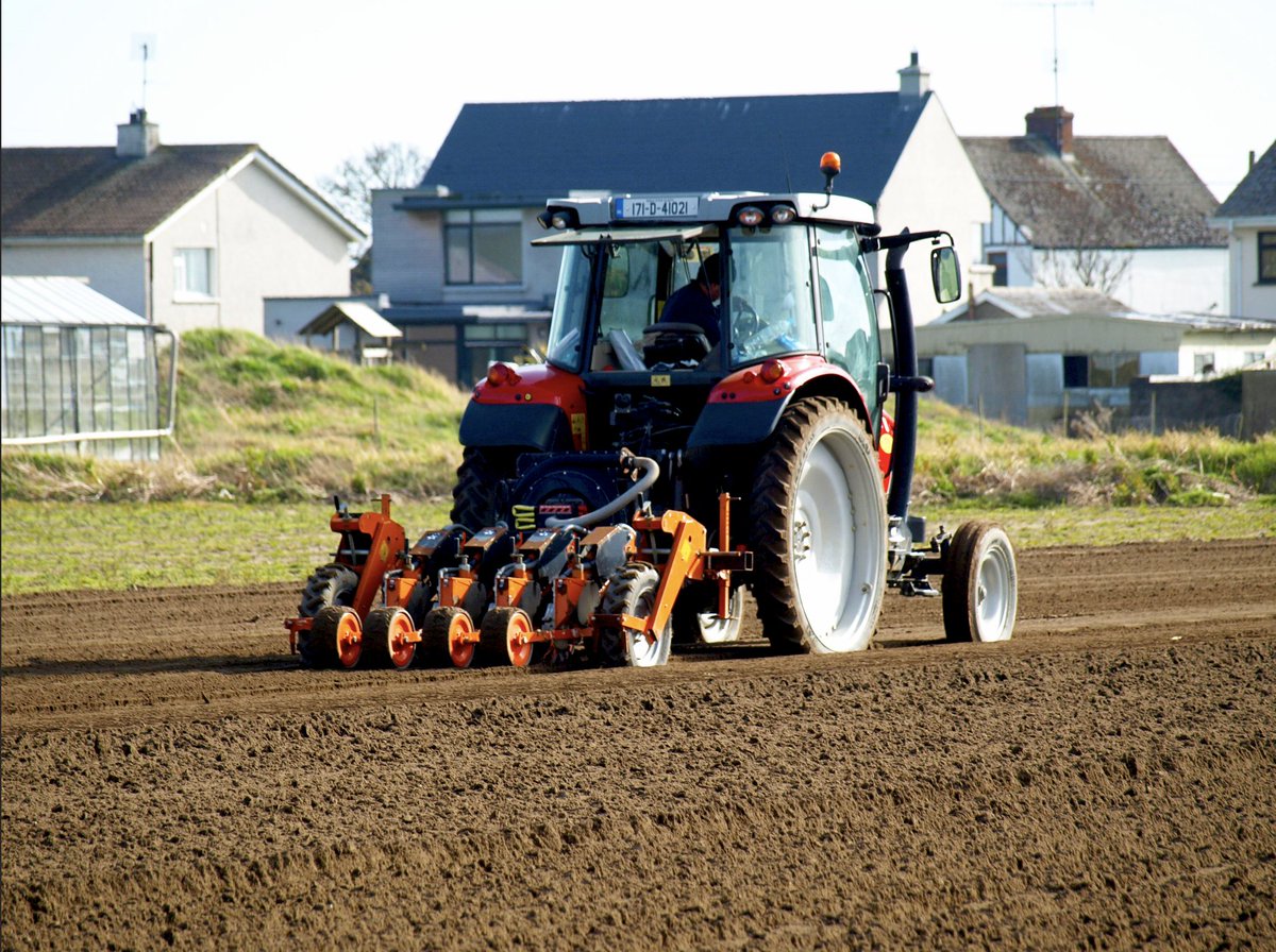 NGosson's tweet photo. Good weather means everyones out today, @CarrollProduce  sowing scallions in Rush today, great rich sandy soil here providing all the natural nutrients needed for a good crop every time #Rush #Marketgarden #FreshProduce #Supportlocal https://t.co/juxklCFm21