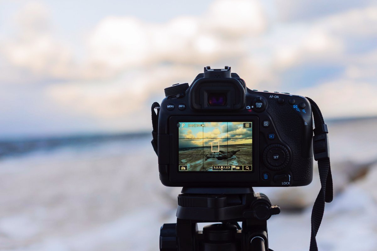 Special Offer: NOW ONLY €9.99 Introduction to Camera Filters. One Date Only! Book Today 👍 #dpsonlinecampus - mailchi.mp/dublinphotogra…