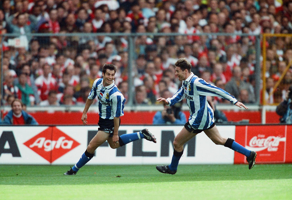 Join us in wishing a happy 54th birthday to former midfielder John Harkes.  What a player.  