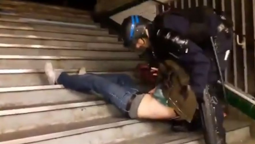 VincentLanies's tweet photo. @MarleneSchiappa Dire aux féministes de s'engager dans la police après ce qui s'est passé l'an dernier précisément le même jour, avec en prime ta "justification" des faits...
On n'oublie pas.
T'as vraiment honte de rien. https://t.co/S8y79vdd75