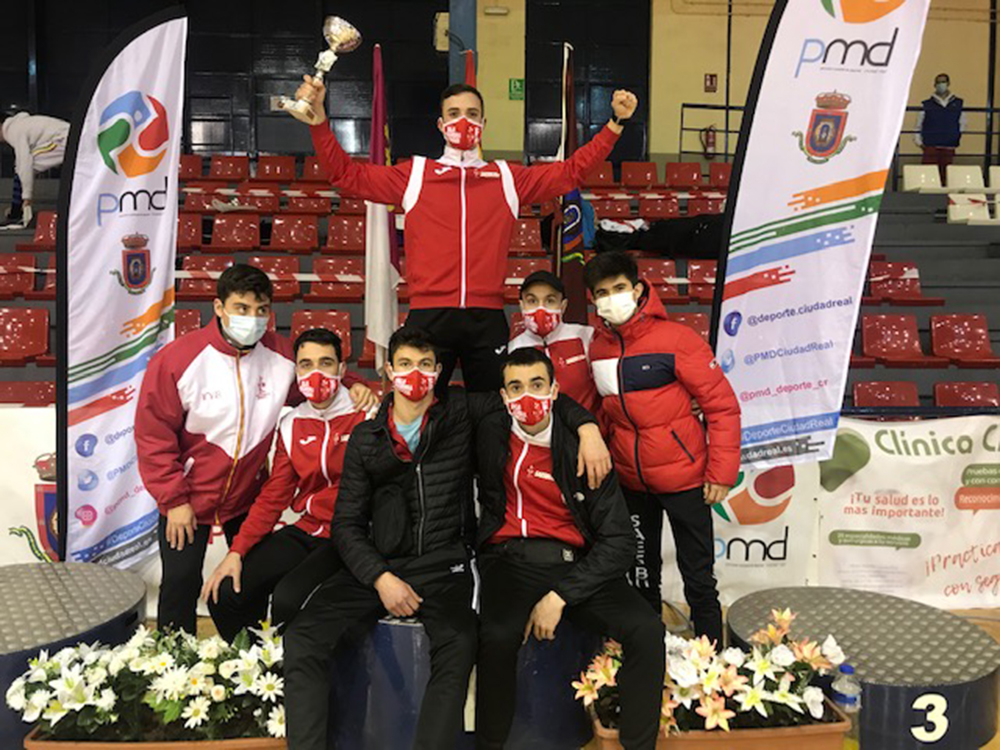 Álvaro Ibáñez, campeón del ranking nacional en Ciudad Real <a href="/saesbu/">Sala Esgrima Burgos</a>

burgosdeporte.com/index.php/2021…