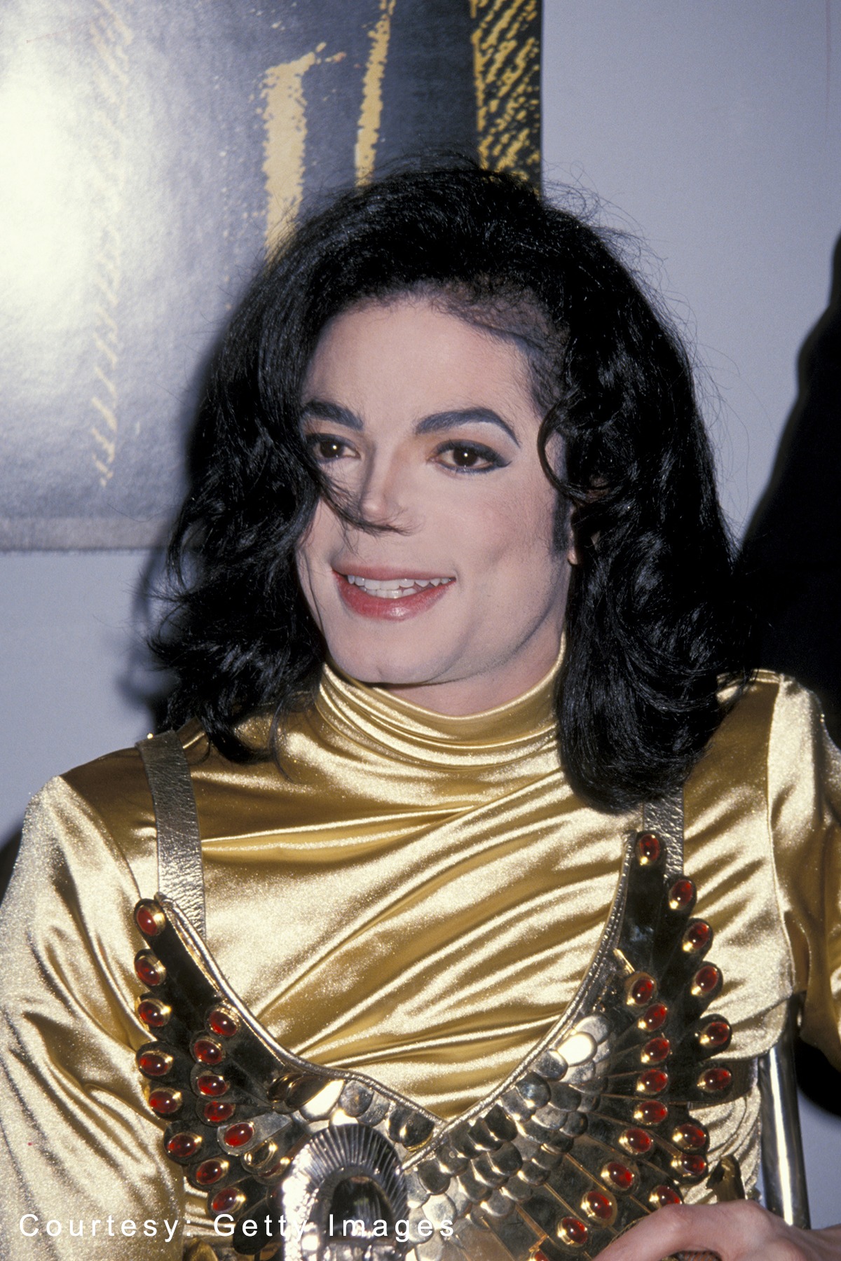 Michael Jackson on X: "On this day in 1993, Michael Jackson received the  Humanitarian of the Year Award at the Soul Train Awards. Michael's passion  as a humanitarian should be celebrated and