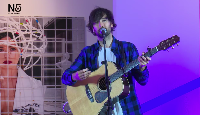 mireiapascual92's tweet photo. Qué precioso acústico nos habéis regalado @BelyBasarte @davidotero 🥺🥺☀️ #BuscandoElSol #8M2021 #DíaDeLaMujer #N5PorlaIgualdad https://t.co/YiDcAp4jP8