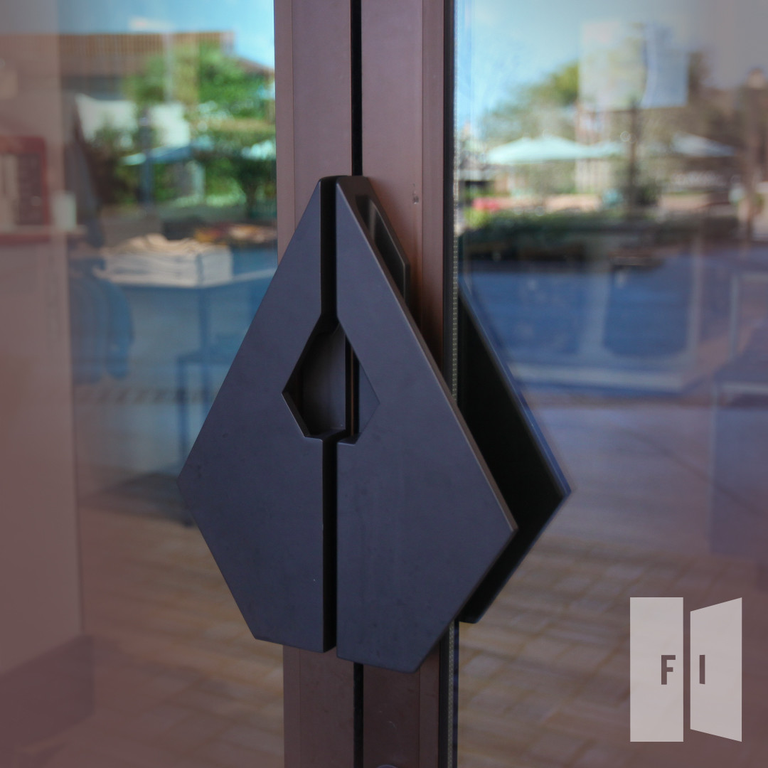 FirstImprInt's tweet photo. Volcom is a brand known for their "Arrowhead" logo icon and now they have our custom door pulls to match!
.
@Volcom #Volcom #DoorPulls #FII #Custom #FisrtImpressions #FirstImpressionsInt #Arrowhead #Logo #Branding
.
https://t.co/MdbfZZWauo https://t.co/F8qDKODJQZ