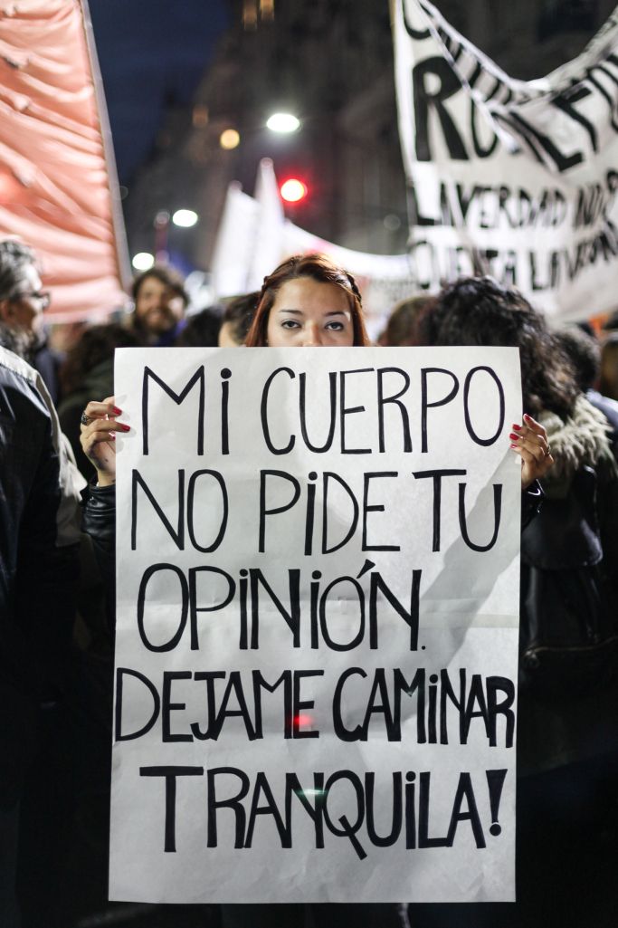 WorldPameFd's tweet photo. Este 8M seguimos unidas, ser mujer implica pelear todos días, es una constante lucha por todo. No digas "feliz día", porque eso va a ser el día que podamos estar tranquilas. Somos el grito de las que no estan. GRITEMOS MUJERES
Es nuestra lucha, nuestra guerra💪🏻
#8M2021 https://t.co/Ku8CipXwr6