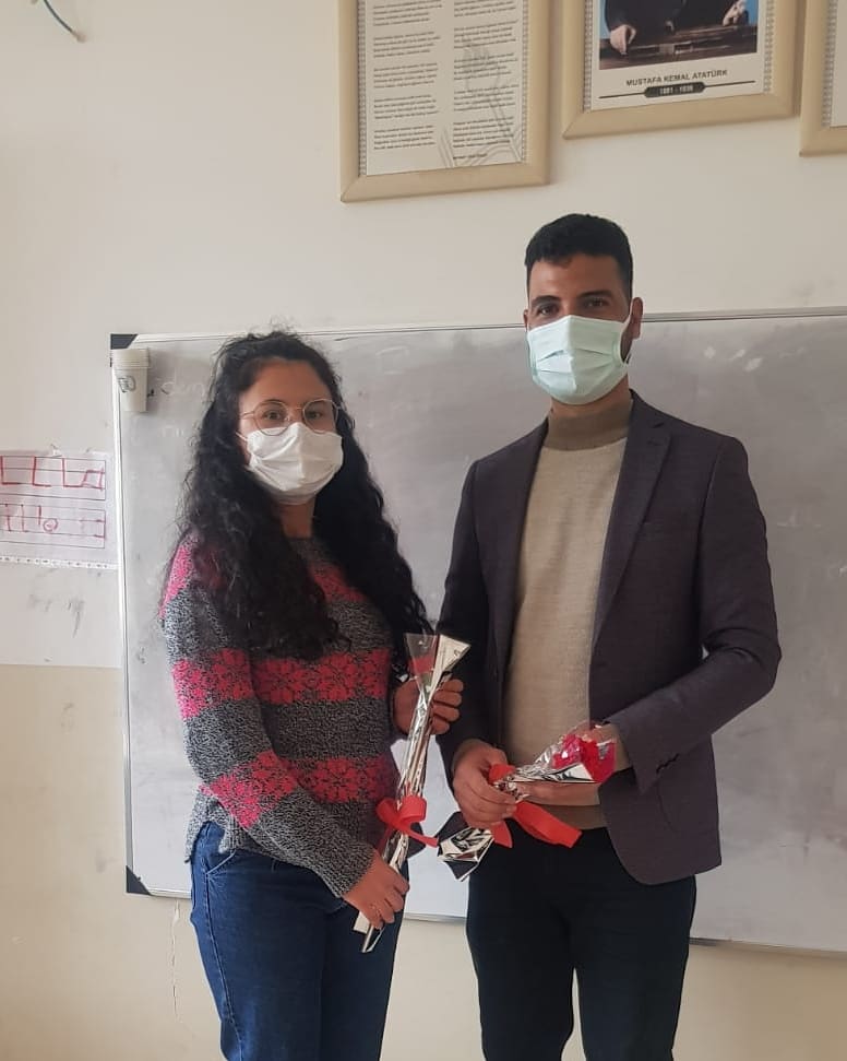 divanokulu's tweet photo. Şuna inanmak lazımdır ki dünya yüzünde gördüğümüz her şey kadının eseridir der Mustafa Kemal ATATÜRK. 8 Mart bunun için kadınlara teşekkür edebileceğimiz günlerden sadece biri. Okulumuzdaki kadın öğretmenlerimizin ve tüm dünya  kadınlarının Kadınlar Gününü kutlarız 🌸 @siverekmem https://t.co/JoQ9AyM6CR