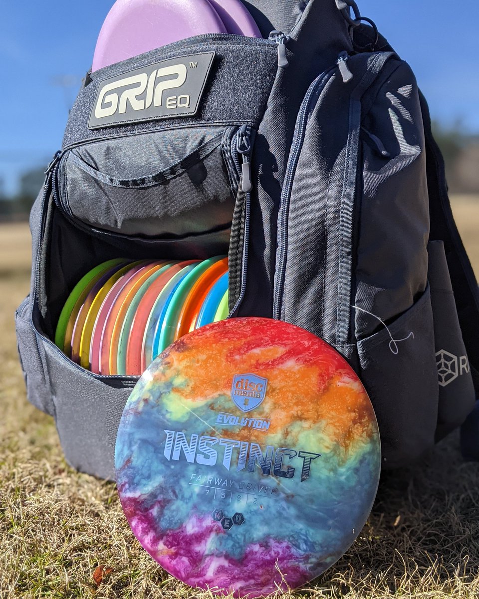 Giveaway!!

This here is a disc that I custom dyed. Slightly used, but still in good shape. All you've got to do to enter is:

Follow
Like
&amp;
Retweet this post

Contest ends on Wednesday 3/10 at 6pm EST

Good luck!!