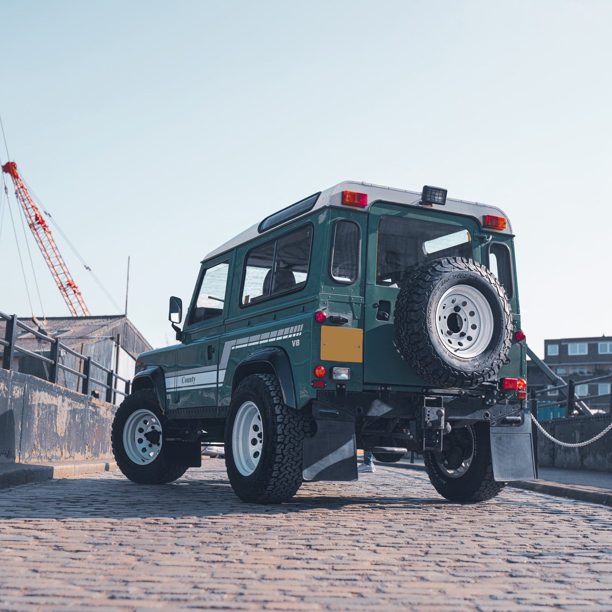 tweakedauto's tweet photo. Old School Cool
📷 Max R Brown
#LandRover #LandRoverDefender #Defender90 #90CSW #Tweaked https://t.co/6uMTSbSL3c