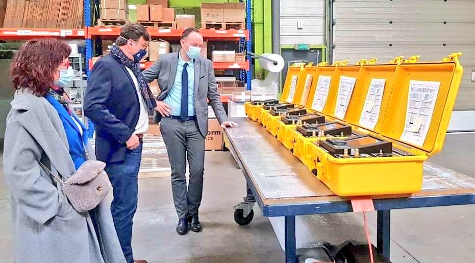 marymillet69's tweet photo. Dans le cadre du dispositif #FranceRelance,
visite en compagnie du député @tgassilloud de l'entreprise #Aeroform dans la zone de la Mouche @st_genis_laval. Merci au dirigeant et son équipe pour l' accueil et les explications sur les innovations et projets. #planderelance https://t.co/CG1KBr9NKh