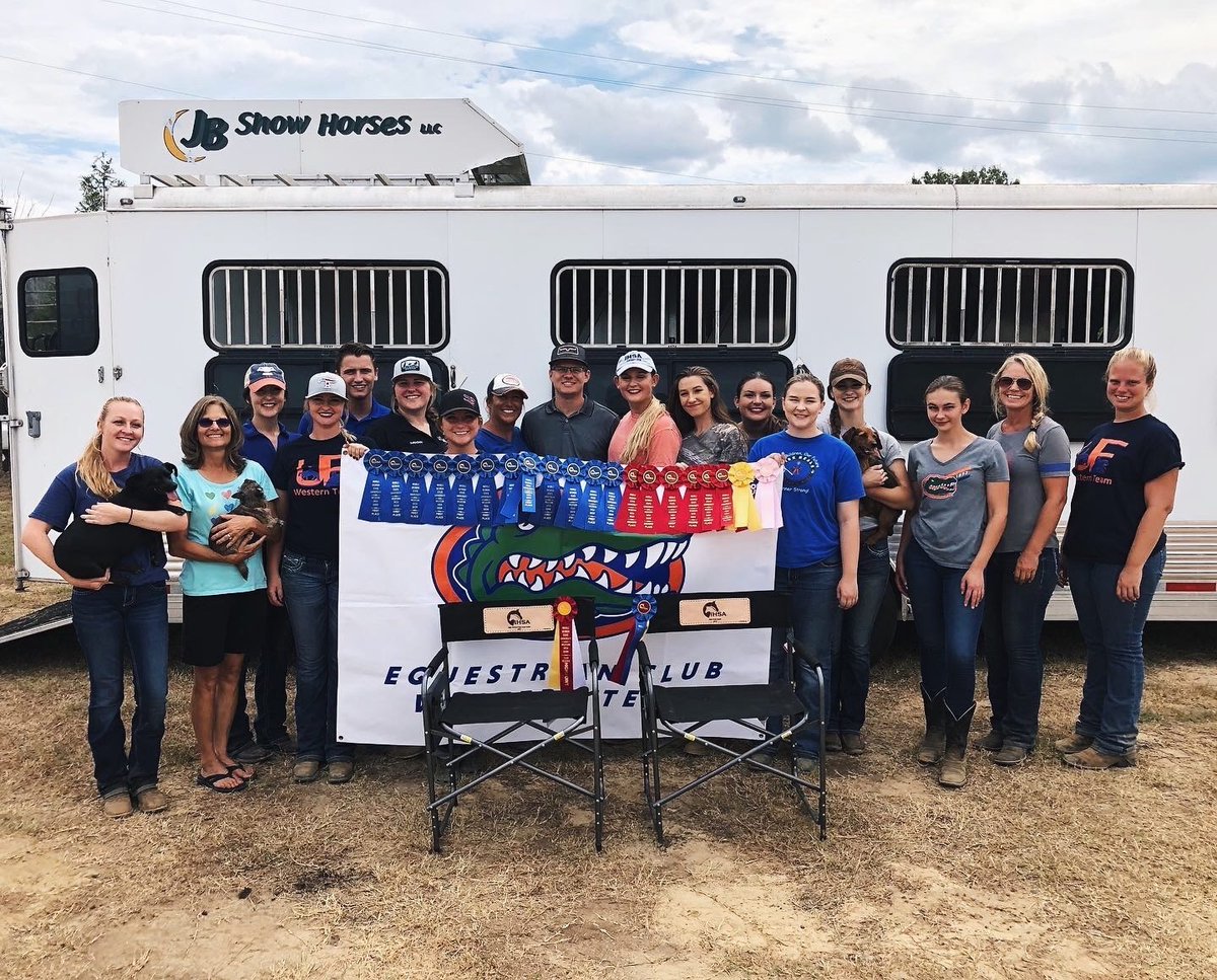 UFSportClubs's tweet photo. This week's #clubplug is @UFequestrian. They have four different teams: Western, Hunt Seat, Dressage, and Eventing. All of these teams have been to national competitions within the past four years! If you're interesting in joining contact them on Instagram @ Ufequestrian https://t.co/YyW0gPUMga