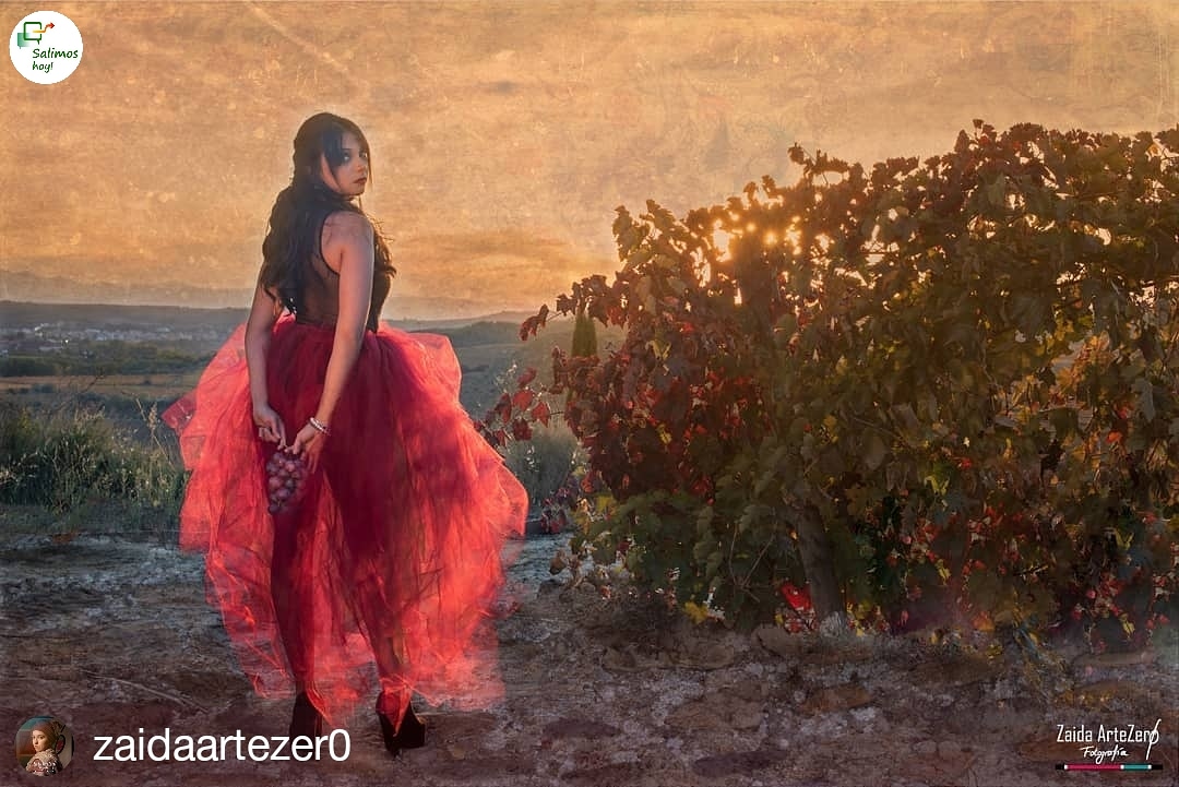 #SalimosHoy
Fotografía original de @zaidaartezer0
• • • • • •
Feliz día de la #Mujer 💪

#alava #araba #basquecountry #euskadi #euskalherria #gasteiz #paisvasco #rincones #tourism #travel #turismo #vitoria #vitoriagasteiz #8m #riojaalavesa #8marzo #8demarzo #diadelamujer