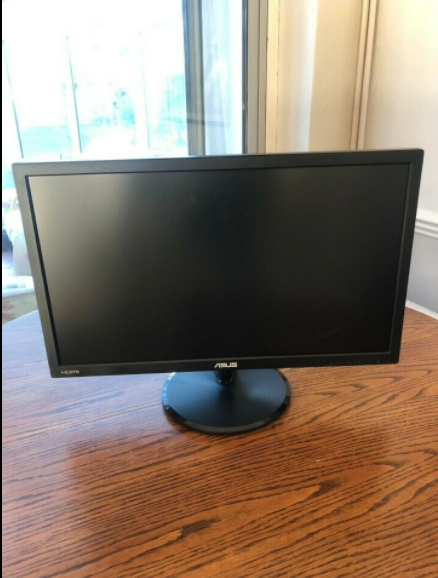 PixelatedRl's tweet photo. GIVEAWAY TIME - Basically giving away my old monitor. I was going to sell it but I'd rather one of you guys had it. It's good for a secondary monitor full 1080p 1ms response time. 

Just like, follow and retweet to enter and I will announce a winner in 2 week from today :D https://t.co/M2llueGWr7