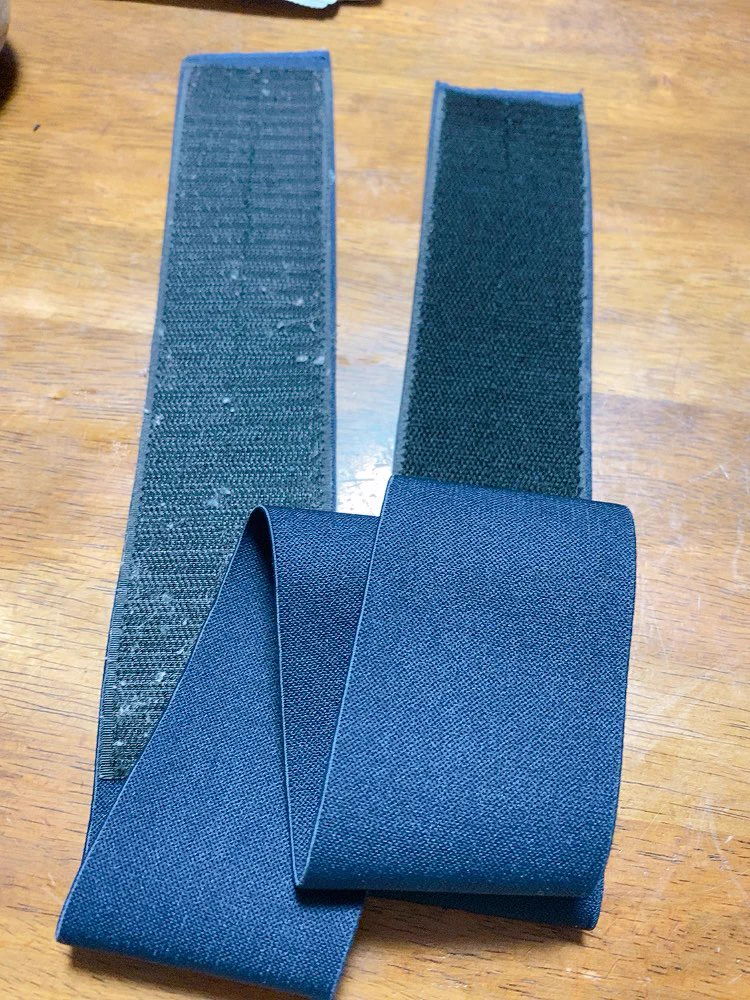 @hanami_cloud 私もツイッターでブーバンド(バストバンド)の存在を知って、サイズ調整ができるようにマジックテープ版を自作しました。これで胸が固定されるだけで運動がグッと楽になりますよね。学校で女子生徒が使えるようにしたり、肥満体型の男性が使えば運動が楽になるんじゃないかなと思います。 