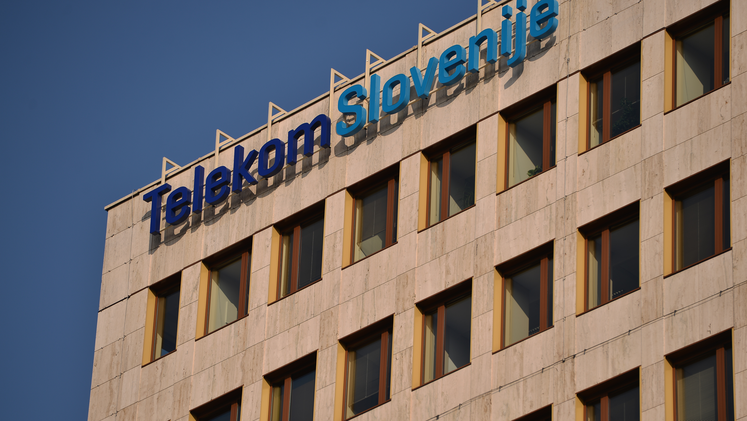 Zaposlujejo Hidria, Telekom, CGP, Akrapovič, Sanolabor ... #delovnamesta #zaposlitev Več: bit.ly/38my8QN