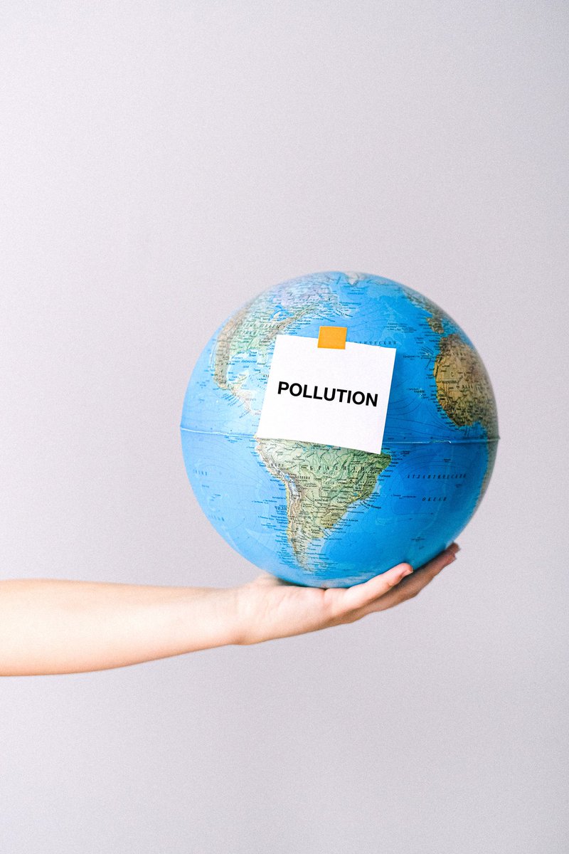 Le saviez-vous ? 

Nous passons 90 % de notre temps 
dans des environnements intérieur 
clos et mal ventilés où l’air peut être 10 fois plus pollué qu’à l’extérieur ! 
Rendons nos logements sain grâce à Marguerite ! 

#AirPurify #AirSain #Santé #Biene-
tre #Pollution