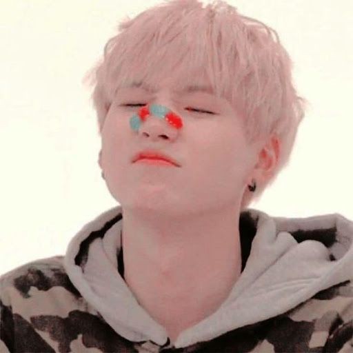 Nesh072's tweet photo. ๐- in 1993, 9th day of March a king from Daegu, South Korea was born.
#HappyBirthdayYoongi
#YoongiDay
#28thyearsofexistence https://t.co/fr2ud5kety