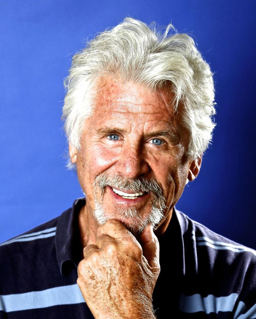 Happy Birthday to Barry Bostwick who turns 76 today! 