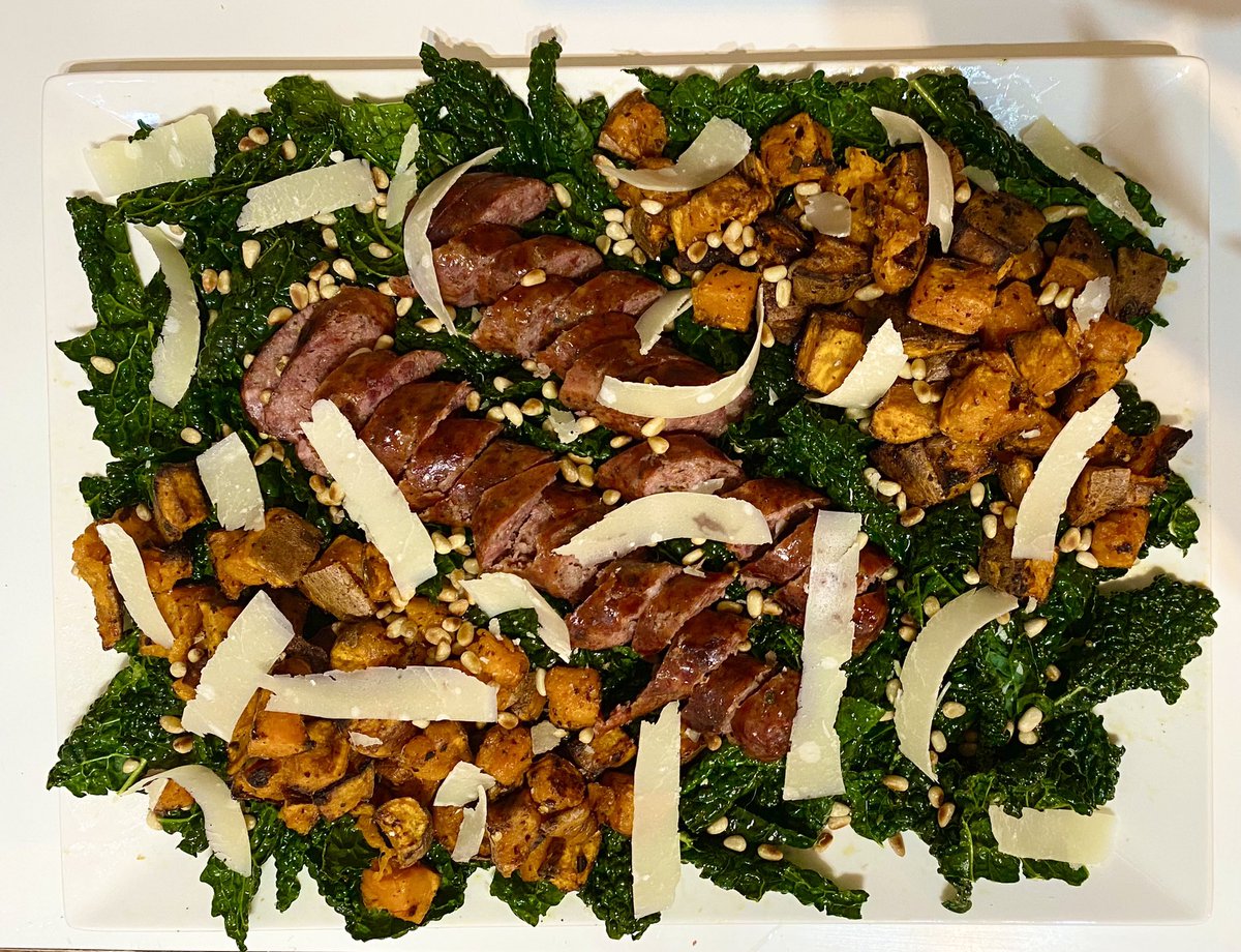 dlkellogg17's tweet photo. Kale salad with sausage, sweet potatoes, pine nuts, and Parmesan #ClassicsCooks https://t.co/ZFzddpKJUV
