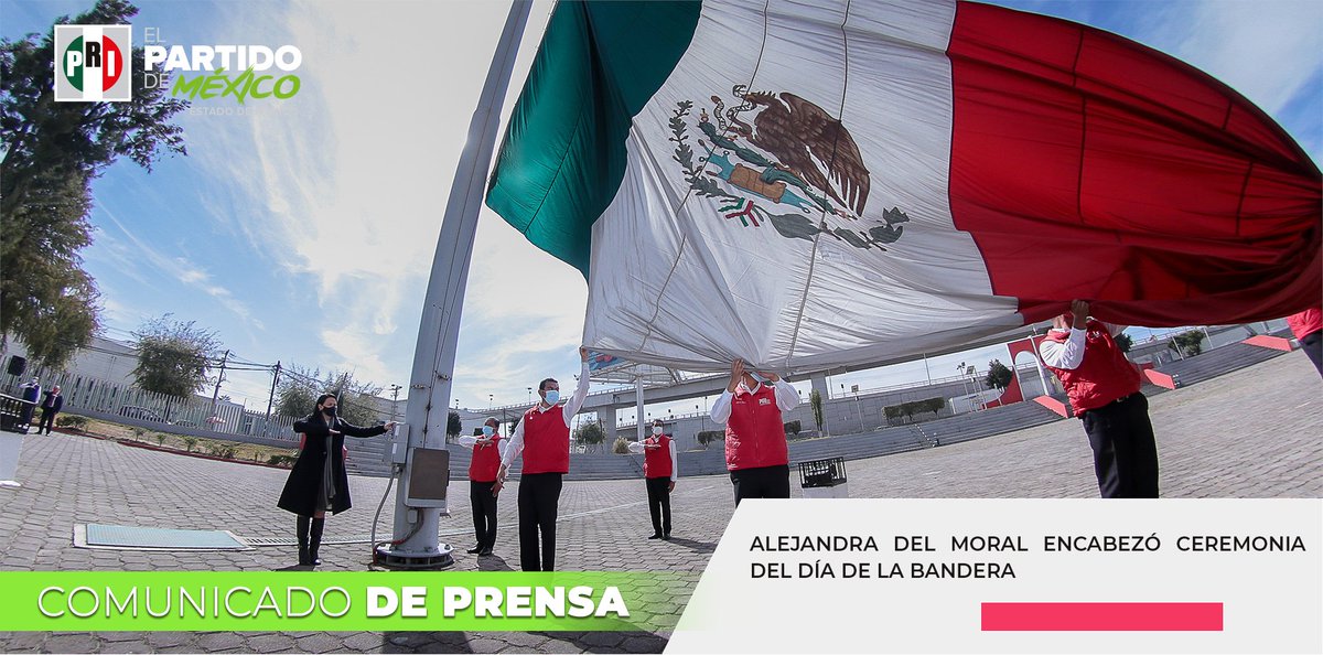 PRI_EDOMEX's tweet photo. Ante la dirigente estatal del PRI, @AlejandraDMV  y de integrantes del pleno del CDE, la secretaria de Cultura, Silvia Barquet Muñoz, ofreció una reseña histórica de la bandera nacional.

Comunicado de prensa: https://t.co/i4bAU3hv3V https://t.co/6PFyqVWXPj
