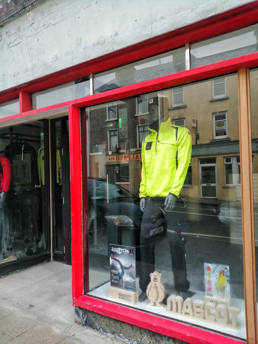 Lovely to See Learys Shop window Alive again after All these Years!! <a href="/millstreet_town/">Millstreet.ie</a>