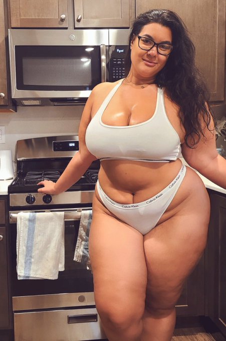 Did you sub to my OF yet? ??

BRAND NEW B/G CONTENT DROPPING!! You really Don’t want to miss out!! ????