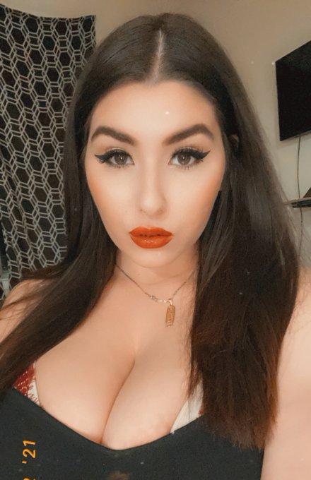 Is it too early for a thirst trap? https://t.co/1S6CZkGiYK<a href="/tag/lasvegas"class="tags"><span>#lasvegas</span></a><a href="/tag/nevada"class="tags"><span>#nevada</span></a><a href="/tag/onlyfansgirls"class="tags"><span>#onlyfansgirls</span></a>