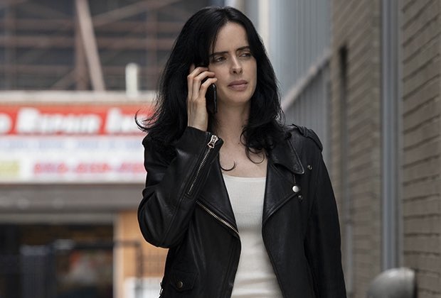 cosmic_marvel's tweet photo. Kevin Feige responds to the claim that the Marvel shows are not as successful as the Disney+’s Marvel shows.

"I think there are legions of Agents of SHIELD fans, and Daredevil fans, and Jessica Jones fans, and Luke Cage fans who would disagree with you." 

(via @azalben) https://t.co/FtmQ2IlNam