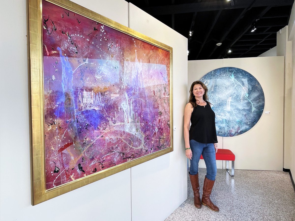 MMgallery's tweet image. We're always thrilled when #SaraConca stops by the gallery! She visited Tampa last week to drop off some new pieces and work on a secret project - stay tuned for more art and info! 😉 Here she is with her paintings "Shells of Cupid" and "Yhprum's Law." #Rythmique