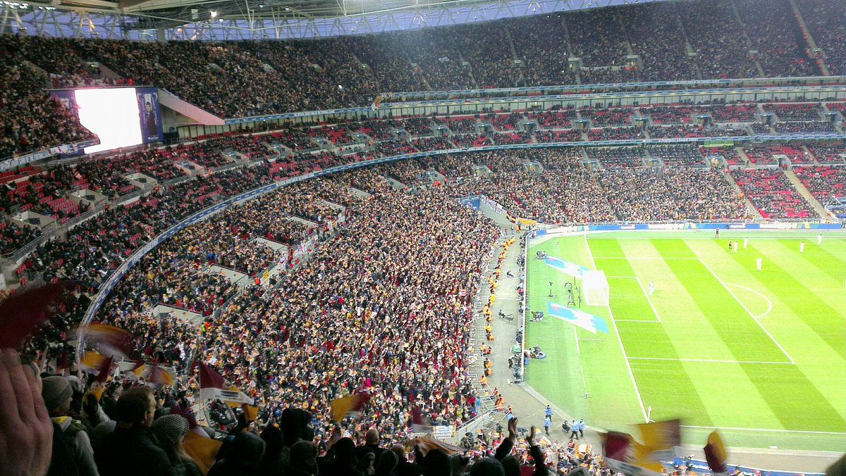 ON THIS DAY 2013: Bradford City at Wembley for the League Cup final against Swansea City #BCAFC #BANTAMS