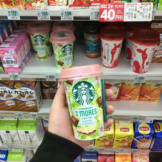 JapanCandyStore's tweet photo. 😋 ⭐️ Smores Latte anyone? Yum! ☕️📷 lauvelie on Pinterest

#starbucksjapan #japandrinks #japanconbini https://t.co/qEza59RZfg