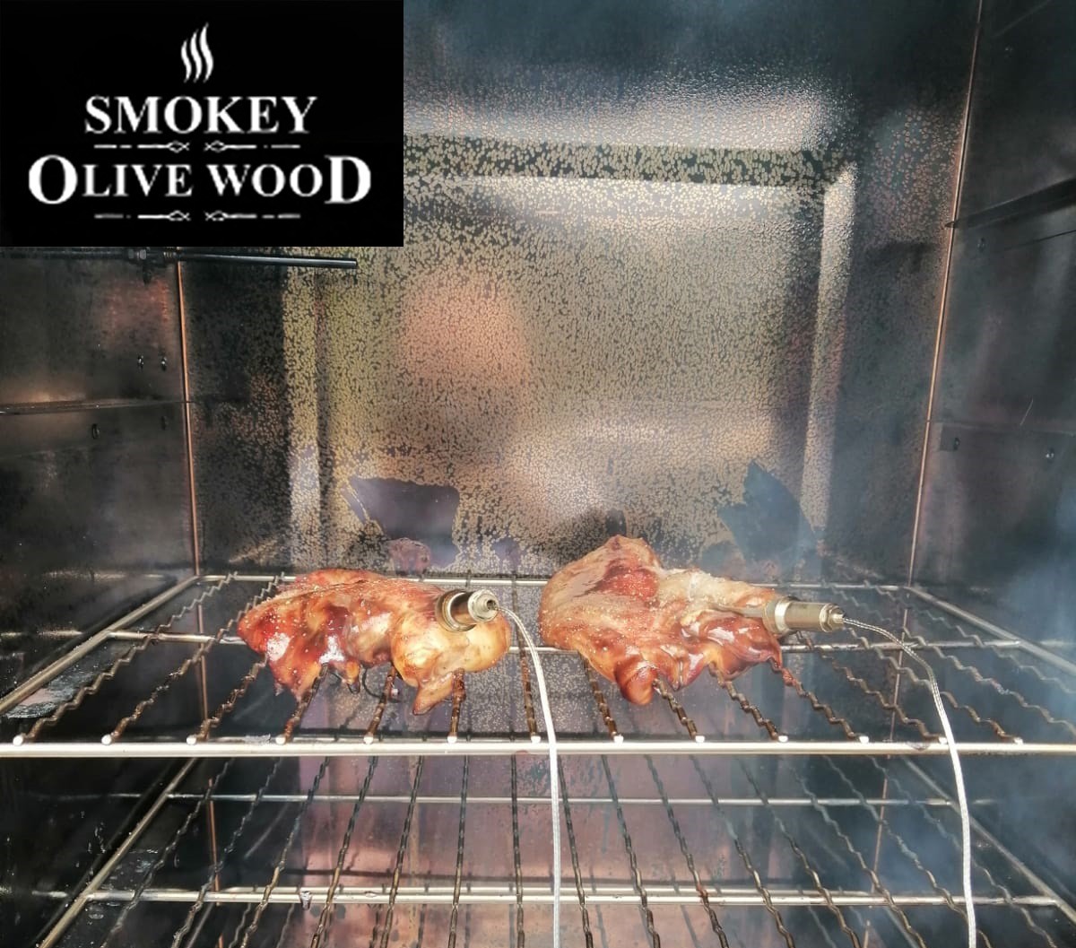 smokeyolivewood's tweet photo. Would you like to taste some Orange Wood smoked chicken?

#SmokeyOliveWood #Spain #grill #BBQ #barbacoa  #ahumar #ahumarcomida #borniak #chicken #smokedchicken #chips #chunks #sawdust #saegemehl #Orangewood #Orangenholz #rauchen #smoken https://t.co/mEyUUGeouO