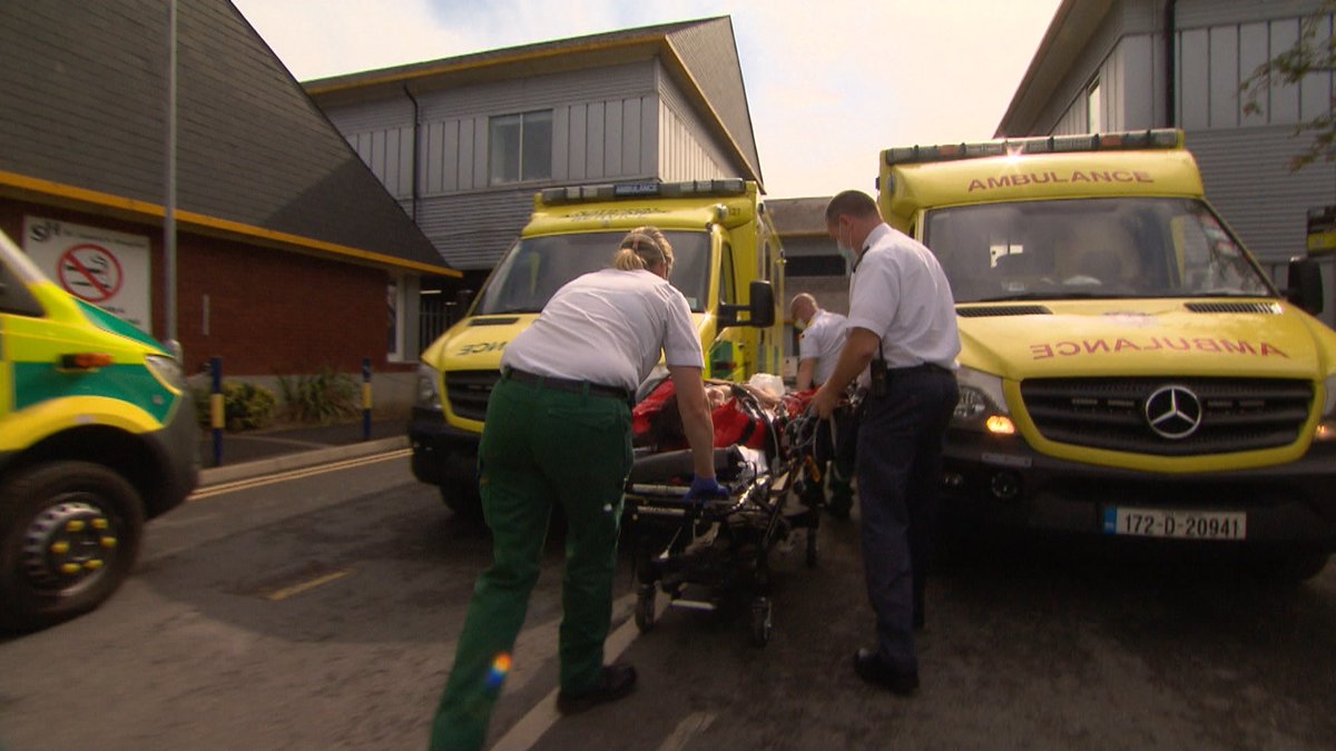RTENationwide's tweet photo. Join us for a special programme on the National Ambulance Service as we spend some time with the crews &amp; see the vital work they do @AmbulanceNAS on #RTENationwide Wednesday 24th Feb @RTEOne 7pm &amp; RTE+1 8pm @rte @defenceforces @NasDirector @roinnslainte @HSELive @dublin_ie RT https://t.co/1ITadSXFuZ