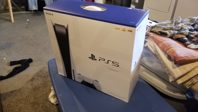 mrlowery1984's tweet photo. @spieltimes
 @YtNextGenGaming
@PS5StockUpdates 
 Walmart shipped yesterday for my Feb. 4th order. https://t.co/4GIgc8y6Wq