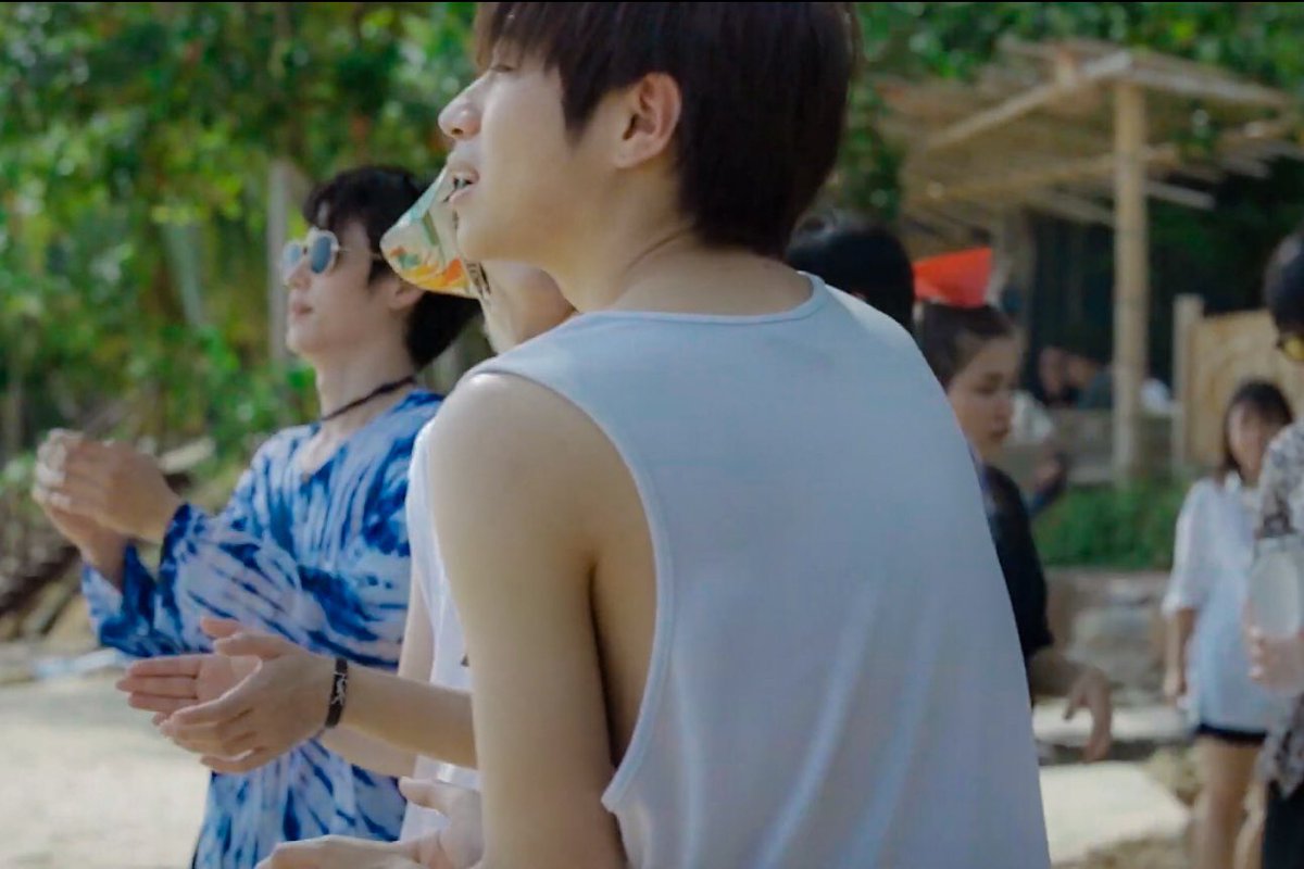 _0219PP's tweet photo. ทำไมตัวบางจังล่ะลูกกกกกกกกกกกกกก  #HVSxWabiNeighbor https://t.co/KoQ6iHslUY